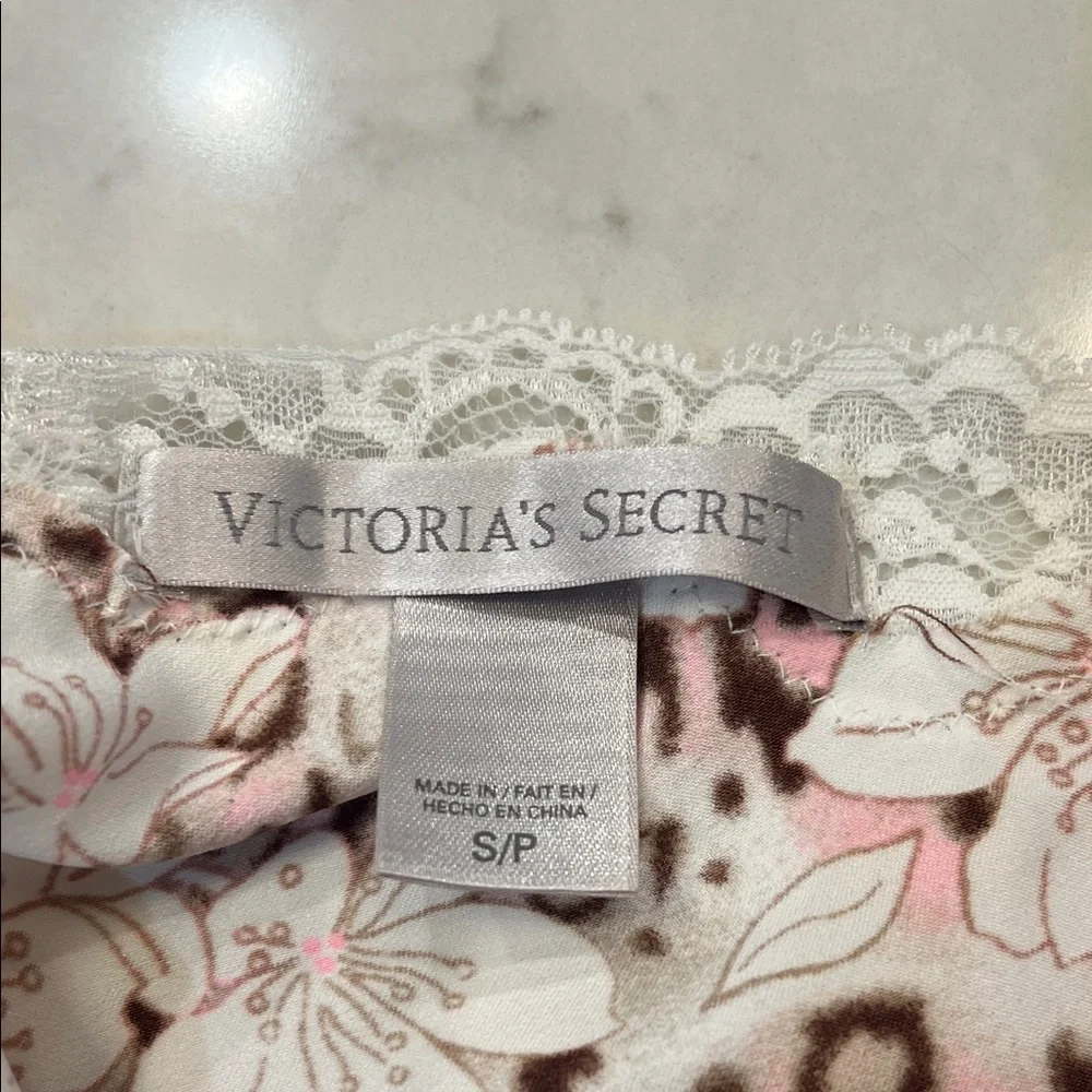 Victoria's Secret Pink Floral Lace Chemise‎ Size Small - Picture 5 of 9